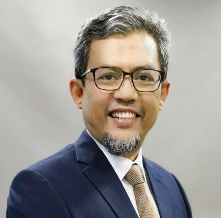Professor Ts. Dr. Muhammad Zaly Shah
